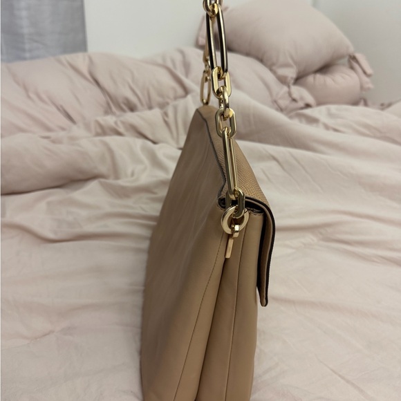 Coach Tan Shoulder Bag with Gold Accents - Picture 3 of 13